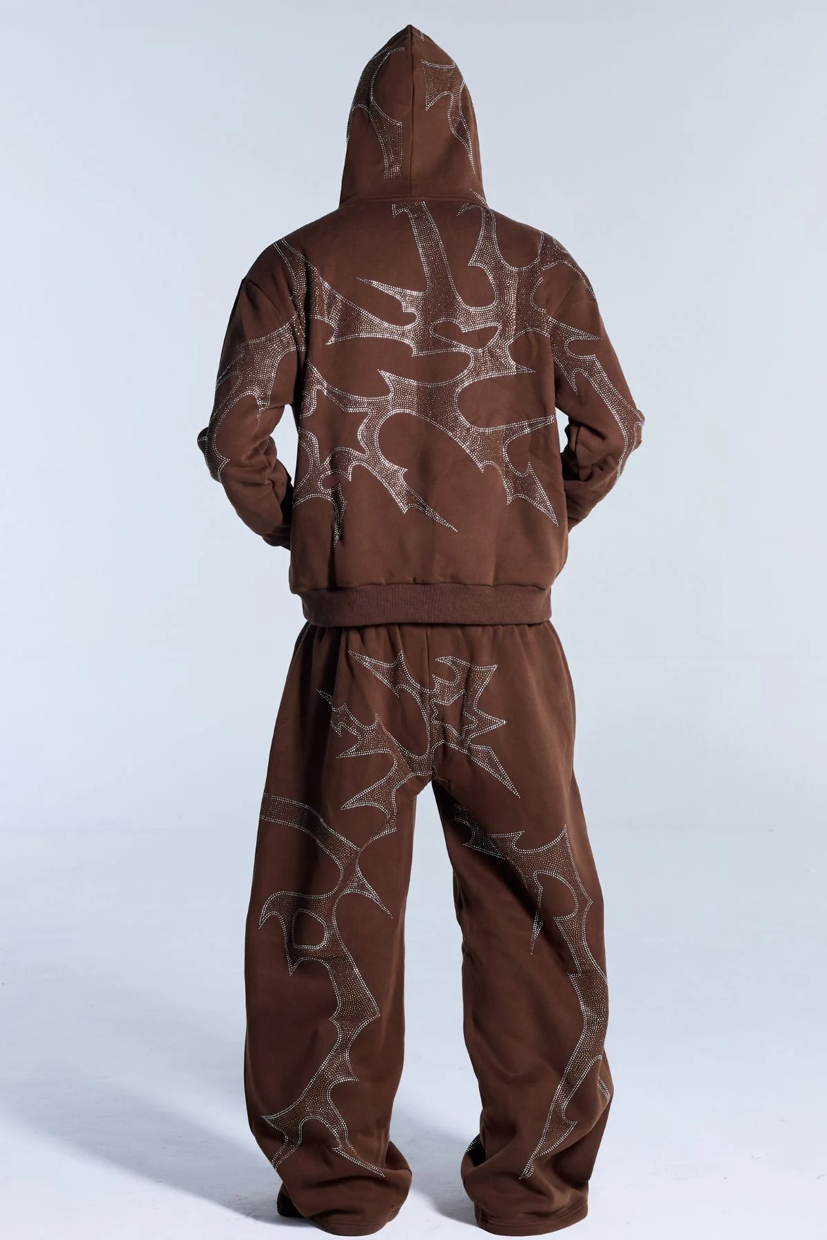THORNS ZIP HOODIE BROWN - Image 6
